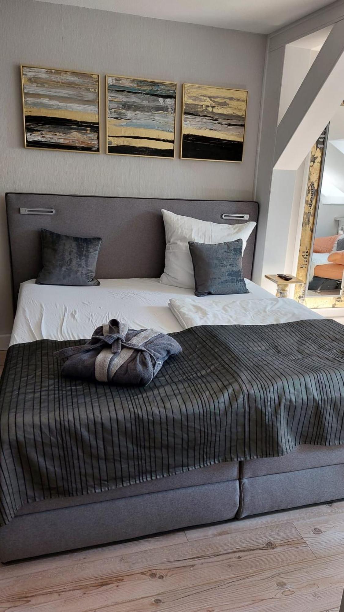 Deluxe Doppelzimmer 诺德豪森 外观 照片